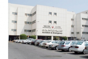 ﻿آسيويات يقدمن بصماتهن للعمل في «السلمانية» وبحرينية تقدمها للعمل في «الطب الخاص»