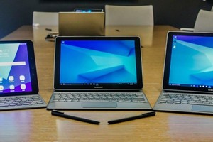 'سامسونغ' تكشف عن حواسيب 'Galaxy Tab S3' و'Galaxy Book'