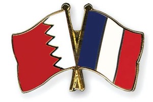 سفير البحرين في باريس يلتقي بجمعية الصحافيين الأجانب       