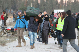 لجنة تحقيق دولية تعتبر عملية الاجلاء من مدينة حلب السورية 'جريمة حرب'
