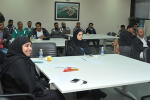 بالصور... 'نقابة عمال أسري' تقيم ورشة 'الاحباط الداخلي عائق أمام للنجاح'