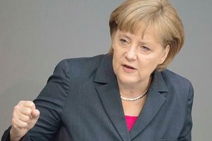 ميركل تؤكد ان بلادها محقة في انتقادها لتركيا حول حرية الاعلام