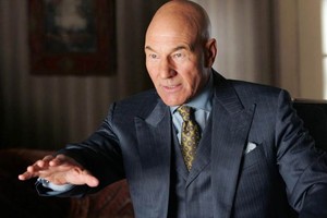 الممثل باتريك ستيوارت يسعى للحصول على الجنسية الأميركية تحدياً لترامب