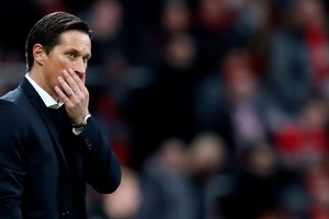 بطولة ألمانيا: ليفركوزن يقيل مدربه غداة الخسارة القاسية أمام دورتموند