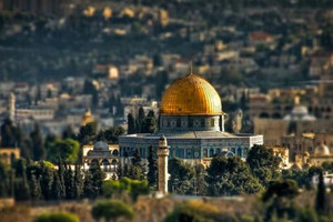 عضو في الكونغرس الأميركي يبحث في إسرائيل إمكان نقل السفارة