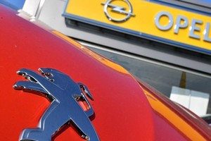 'بيجو' تشتري أوبل وفوكسهول من جنرال موتورز