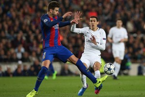 بيكيه يقلل من إنجاز برشلونة أمام باريس سان جيرمان