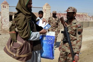 'داعش' يضرمون النار في أضرحة شمالي أفغانستان