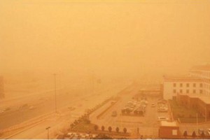 مرحلة من عدم الاستقرار في «الأجواء»... وموجة غبار تجتاح مدناً سعودية