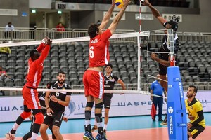 بالصور... سقوط مفاجئ لطائرة الأهلي في البطولة الخليجية من العربي القطري