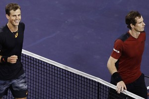 بوسبيسيل يفجر مفاجأة نارية ويطيح بموراي من الدور الثاني لإنديان ويلز