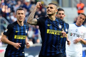 بالفيديو... ستة أهداف أرجنتينية تقود انتر لفوز كاسح على أتالانتا بالدوري الإيطالي