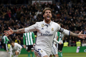 رأس راموس تقود الريال لاستعادة صدارة الدوري الأسباني بفوز متأخر على بيتيس