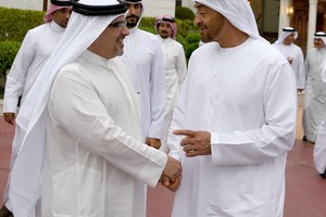 البحرين | السفير المعاودة يؤكد أهمية زيارة ولي العهد إلى الإمارات لتعزيز العلاقات الوثيقة بين البلدين