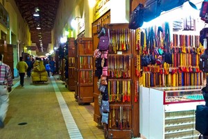 الكويت: 'البلدية' تطلب من 'المالية' عدم زيادة إيجارات سوق 'المباركية'