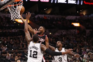 بالفيديو... بورتلاند يهزم سبيرز في دوري السلة الأميركي