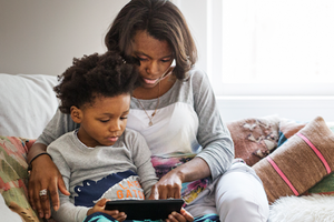 غوغل تعرض تطبيق Family Link للتحكم عن بعد بأجهزة الأطفال