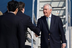 تهديدات كوريا الشمالية العسكرية تتصدر جدول أعمال تيلرسون في سول