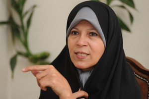 الحكم على ابنة رفسنجاني بالسجن لنشر أكاذيب بشأن الحسابات المصرفية للسلطة القضائية