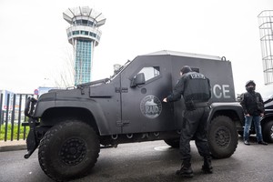 توجيه الاتهام إلى مطلق النار داخل مدرسة ثانوية في فرنسا