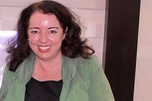 الخارجية الإماراتية تستدعي السفيرة السويسرية على خلفية بيان حقوق الإنسان بشأن البحرين    