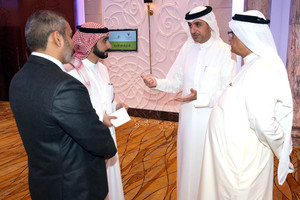 بالصور... التفاعل الإيجابي من ممثلي الأندية الوطنية ساهم في الخروج بتوصيات واقعية