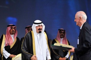 الجزائري حاج صالح.. 'ذخيرة لغوية' ودعوة مبكرة لـ'غوغل' عربي