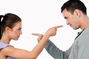 8 أمور يقوم بها زوجك خفية في غيابك... الأخيرة ستدهشك