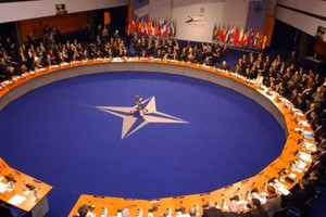 ترامب سيلتقي الامين العام للحلف الاطلسي في 12 أبريل بواشنطن