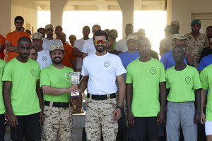 ناصر بن حمد يرعى الاحتفال بيوم الحرس الملكي      