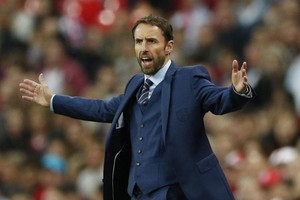 ساوثغيت: على الكرة الإنجليزية أن تتعلم من نظيرتها الألمانية