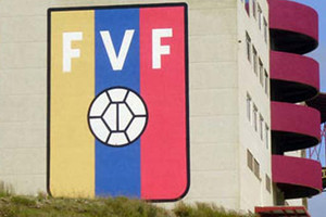 اعادة انتخاب غونزاليز رئيسا للاتحاد الفنزويلي بأغلبية ساحقة