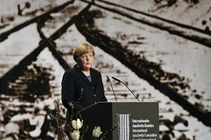 متحف الهولوكوست الأميركي يكرم ميركل لجهودها في التذكير بالمحرقة