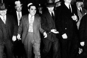 شركة سياحية إيطالية تنظم جولات للتعريف بالمافيا