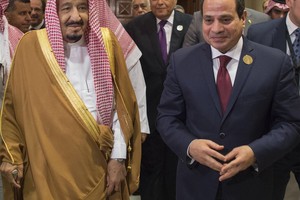 السيسي يرحب بدعوة العاهل السعودي له لزيارة السعودية... والملك سلمان يعد بزيارة مصر في القريب العاجل