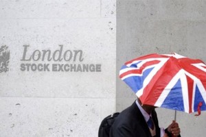 الاتحاد الأوروبي يوقف الاتفاق بين بورصة لندن والبورصة الألمانية