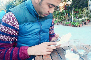 قصة قصيرة... نصف حزن ودمعتان