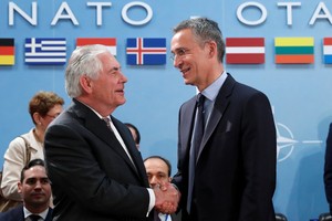 وزير الخارجية الاميركي يندد في مقر الحلف الأطلسي بـ'العدوان' الروسي على أوكرانيا