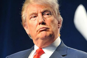 ترامب يوافق على اتخاذ اجراء أقوى ضد جماعة الشباب الصومالية