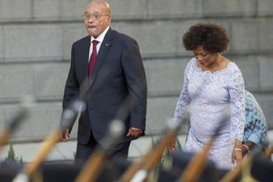 رئيسة برلمان جنوب أفريقيا تدرس طلب التصويت بحجب الثقة عن الرئيس