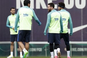 ميسي يعود لبرشلونة أمام إشبيلية وريال مدريد يتطلع لمواصلة انتصاراته أمام ليغانيس