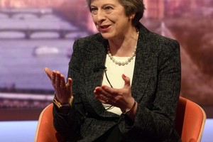 رئيسة الوزراء البريطانية تزور الأردن والسعودية لبحث مكافحة الإرهاب والتعاون الدفاعي