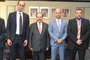 البحرين : وزير 'الكهرباء' يبحث أحدث تقنيات بناء مدن ومباني مستدامة مع ائتلاف شركتي Capital Impact وSchneider العالمية