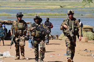 مقتل جندي فرنسي في 'اشتباك مع ارهابيين' في مالي