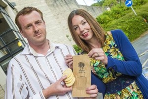 صحافي أحيا أقدم خلطة بسكويت في بريطانيا يحصد صفقة العمر