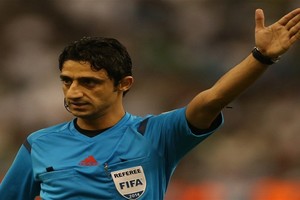 طاقم تحكيم عراقي لإدارة مباراة الهلال السعودي وبيروزي الإيراني في دوري أبطال آسيا