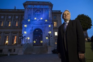 فرنسا: الأولوية ما زالت قراراً دولياً بشأن سورية ومحادثات سلام