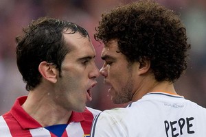 بالفيديو... ساعات على انطلاق 'أقوى ديربي' في العالم