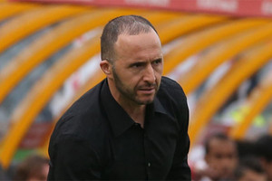 الجزائري بلماضي يعرب عن ثقته في قدره لخويا القطري على هزيمة الاستقلال الايراني