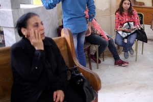 بالفيديو والصور ... 'الصحة المصرية': 30 قتيلاً و111 جريحاً في تفجيري كنيستي طنطا والإسكندرية الإرهابيين